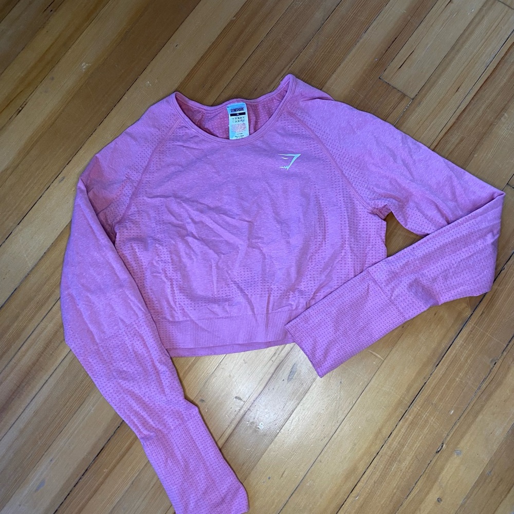 Gymshark Vital seamless long sleeve pink crop top 🎀